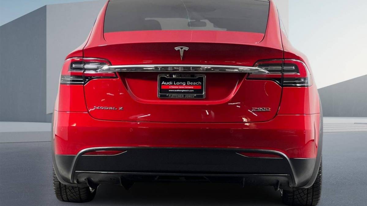 2016 Tesla Model X 5YJXCBE46GF000741