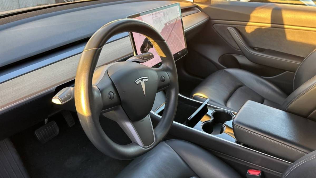 2019 Tesla Model 3 5YJ3E1EA7KF310916