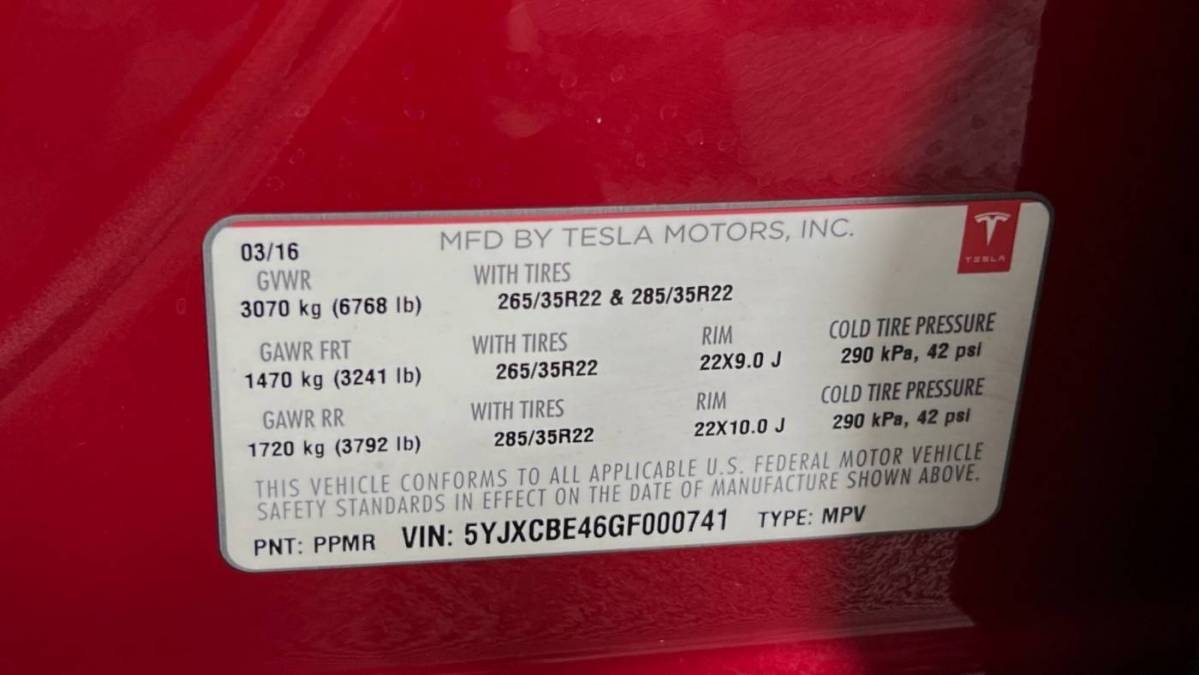 2016 Tesla Model X 5YJXCBE46GF000741