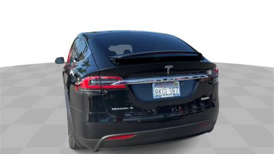 2019 Tesla Model X 5YJXCBE49KF157110