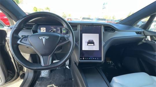 2019 Tesla Model X 5YJXCBE49KF157110