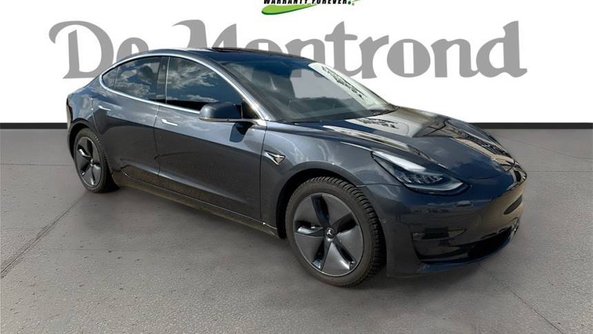 2018 Tesla Model 3 5YJ3E1EB6JF066084