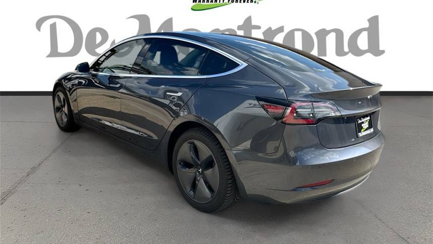 2018 Tesla Model 3 5YJ3E1EB6JF066084