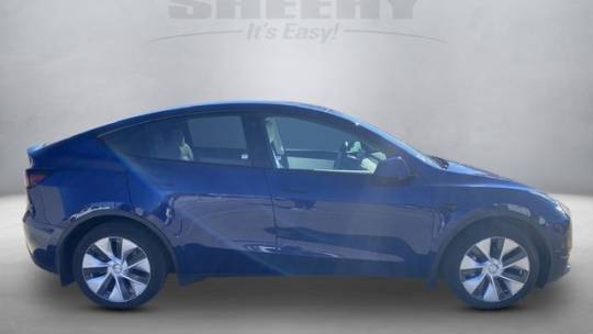 2021 Tesla Model Y 5YJYGDEE2MF301855