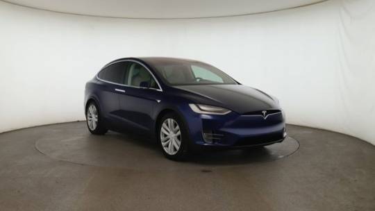 2017 Tesla Model X 5YJXCDE48HF056659