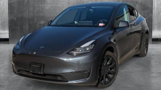 2021 Tesla Model Y 5YJYGDEE0MF067814