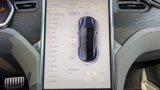 2013 Tesla Model S 5YJSA1DP7DFP17070