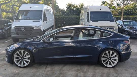 2018 Tesla Model 3 5YJ3E1EB1JF099736