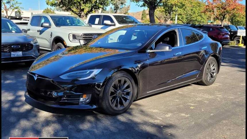 2017 Tesla Model S 5YJSA1E16HF196441