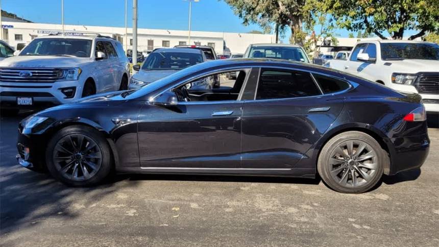 2017 Tesla Model S 5YJSA1E16HF196441