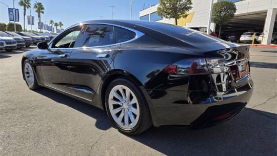 2017 Tesla Model S 5YJSA1E21HF200310