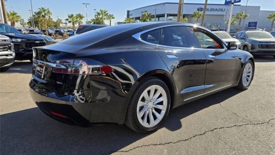 2017 Tesla Model S 5YJSA1E21HF200310