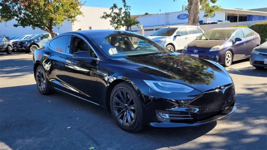 2017 Tesla Model S 5YJSA1E16HF196441