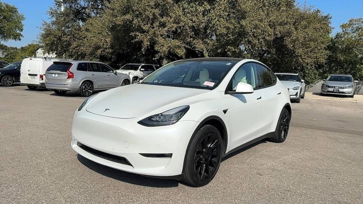 2020 Tesla Model Y 5YJYGDEEXLF040540