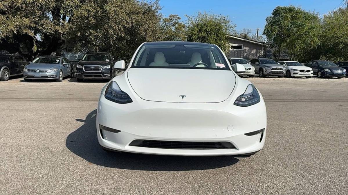 2020 Tesla Model Y 5YJYGDEEXLF040540