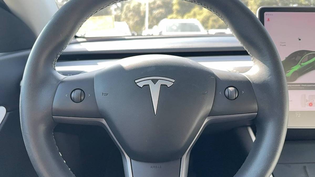 2020 Tesla Model Y 5YJYGDEEXLF040540