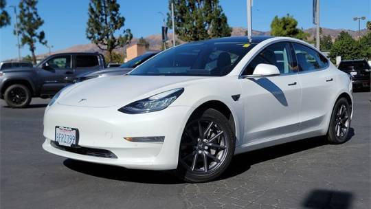 2018 Tesla Model 3 5YJ3E1EA2JF034448