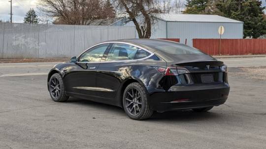 2019 Tesla Model 3 5YJ3E1EA5KF400016