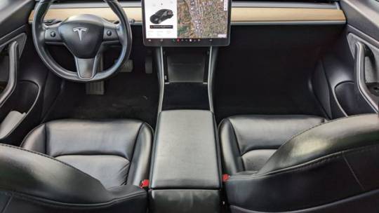 2019 Tesla Model 3 5YJ3E1EA5KF400016