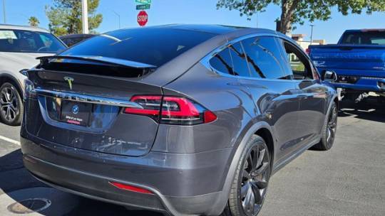 2019 Tesla Model X 5YJXCBE24KF192913