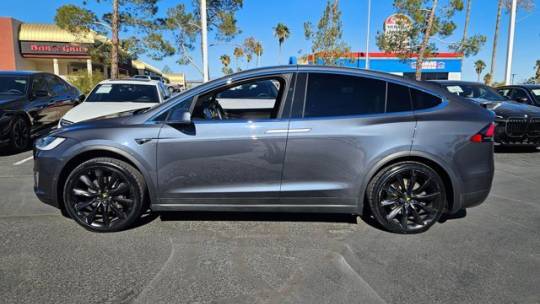 2019 Tesla Model X 5YJXCBE24KF192913