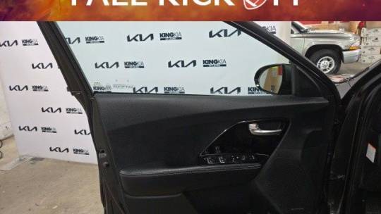 2022 Kia NIRO EV KNDCC3LG5N5151280