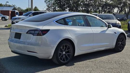 2019 Tesla Model 3 5YJ3E1EA2KF413175