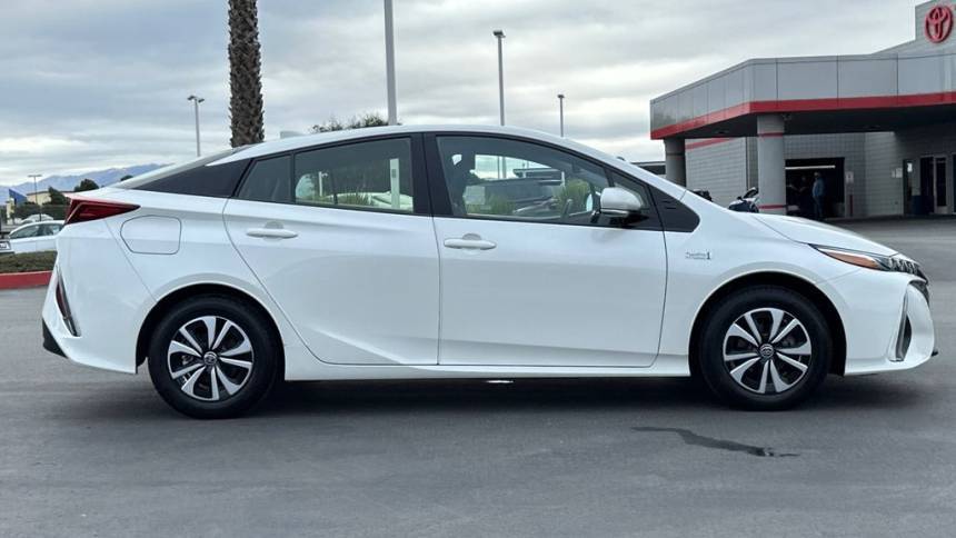 2018 Toyota Prius Prime JTDKARFP5J3101985