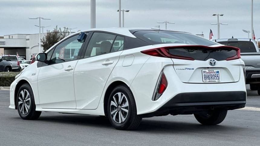 2018 Toyota Prius Prime JTDKARFP5J3101985