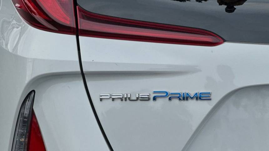 2018 Toyota Prius Prime JTDKARFP5J3101985