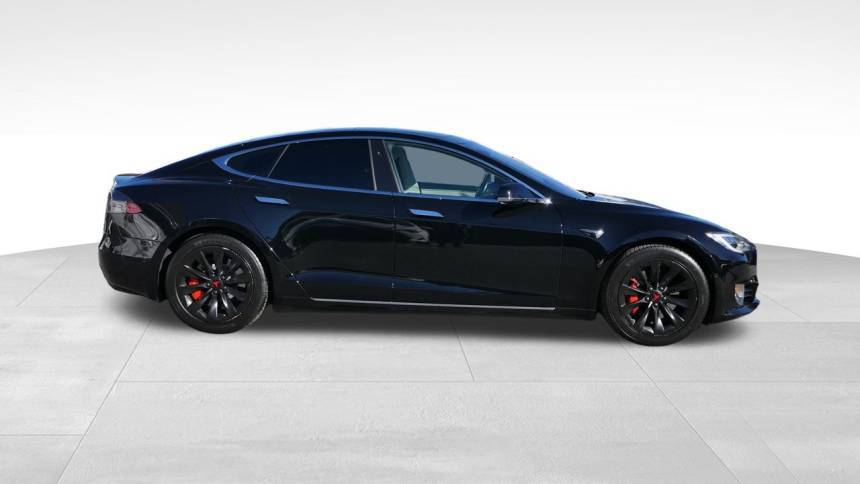 2017 Tesla Model S 5YJSA1E11HF228485