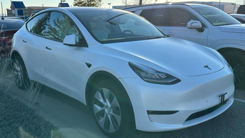 2021 Tesla Model Y 5YJYGDEE8MF306722