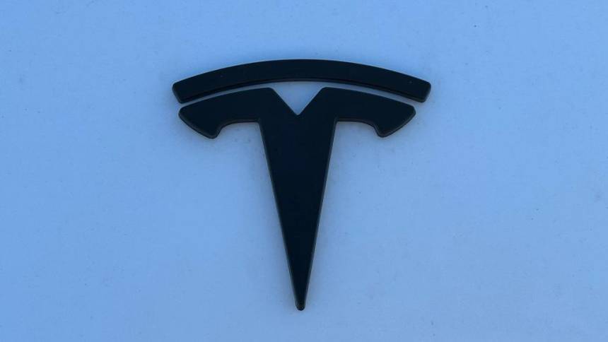 2021 Tesla Model Y 5YJYGDEE8MF306722