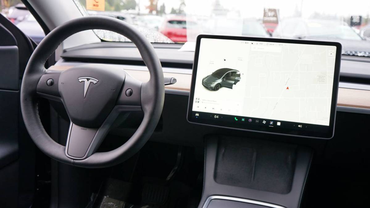 2021 Tesla Model Y 5YJYGDEEXMF207187