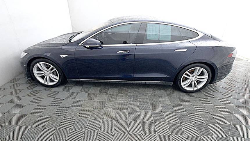 2015 Tesla Model S 5YJSA1H25FFP73414