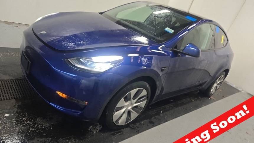 2021 Tesla Model Y 5YJYGDEE5MF260282