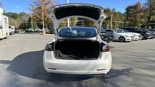 2018 Tesla Model 3 5YJ3E1EA5JF005798