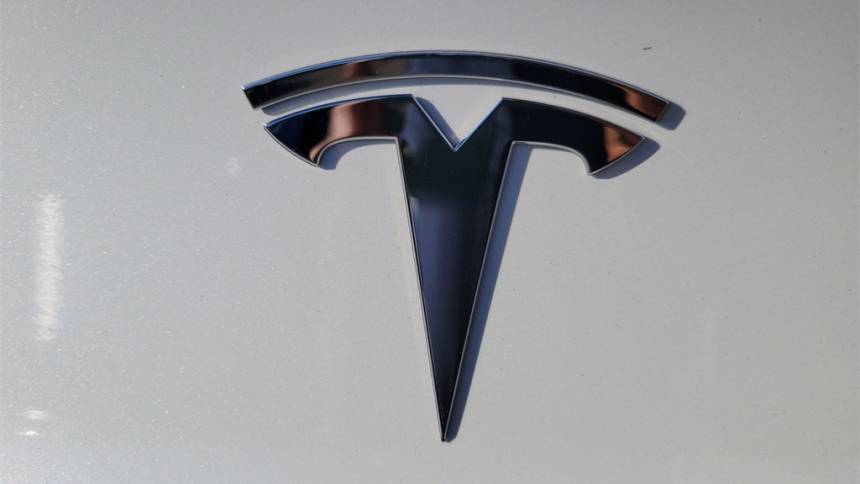 2019 Tesla Model 3 5YJ3E1EA1KF309809