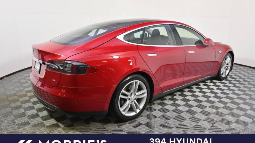 2014 Tesla Model S 5YJSA1H14EFP55637