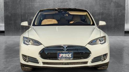 2015 Tesla Model S 5YJSA1E10FF105158