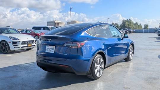 2020 Tesla Model Y 5YJYGDEE9LF022918