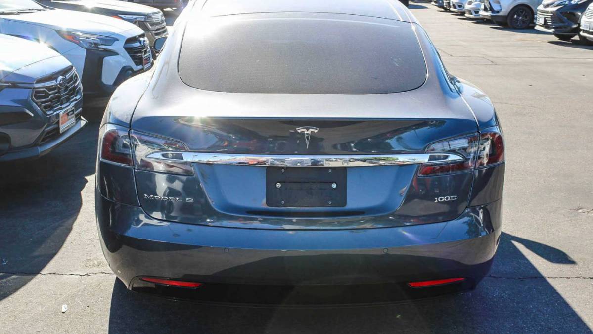 2017 Tesla Model S 5YJSA1E20HF222315