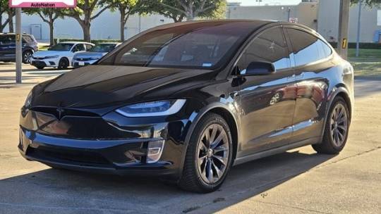 2018 Tesla Model X 5YJXCDE28JF117092