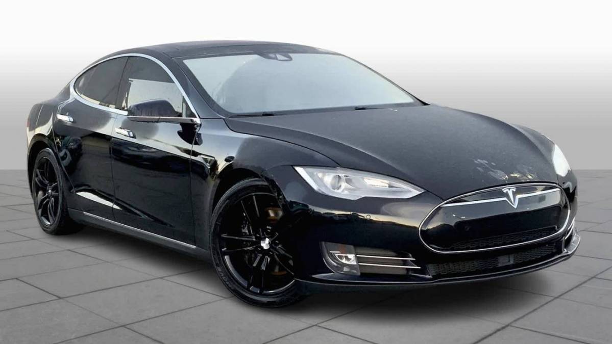 2015 Tesla Model S 5YJSA1V28FF098727