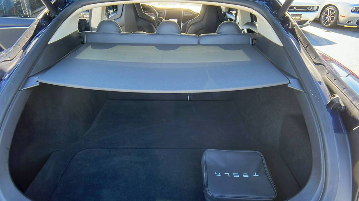 2014 Tesla Model S 5YJSA1S12EFP32091