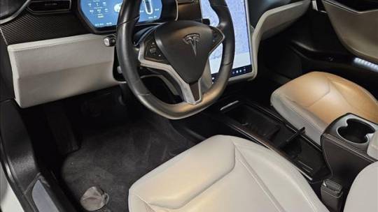 2016 Tesla Model S 5YJSA1E25GF143897