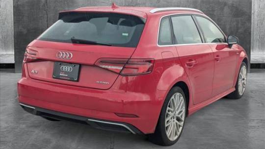 2018 Audi A3 Sportback e-tron WAUSPBFF7JA081115