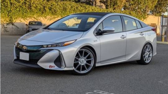 2018 Toyota Prius Prime JTDKARFPXJ3093589