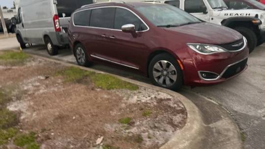 2020 Chrysler Pacifica Hybrid 2C4RC1N77LR287843