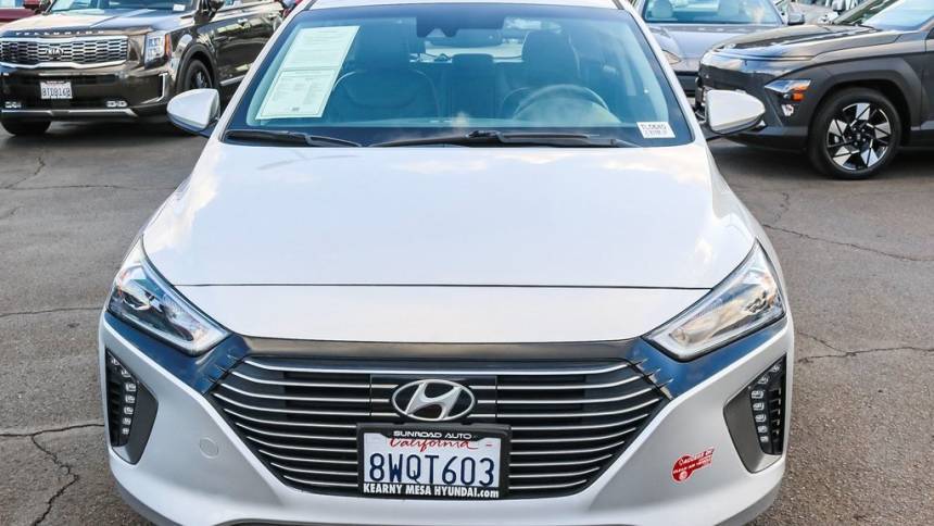 2018 Hyundai IONIQ KMHC75LD7JU091102